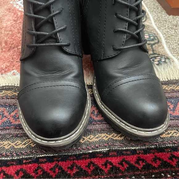 Olivia Miller heeled boots - Picture 2 of 11